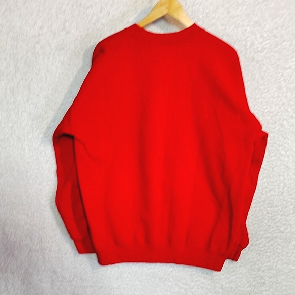 VTG Walt Disney World Characters Spell Out Sweatshirt Sz Large Red Disney Store - Picture 2 of 9